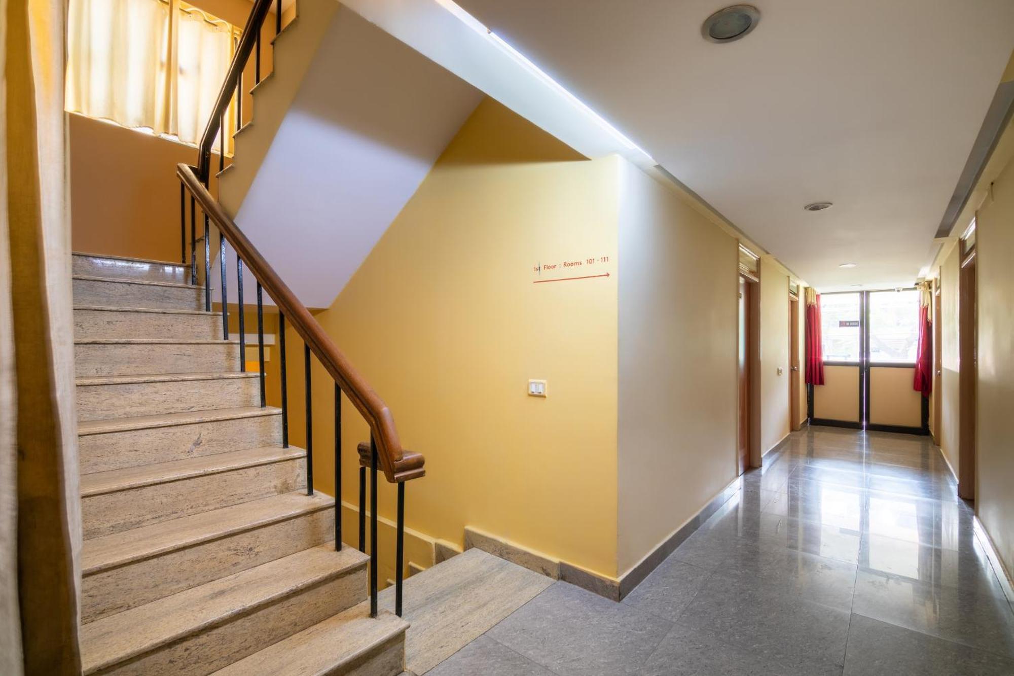 Hotel O Ujwal Residency Bangalore Eksteriør bilde