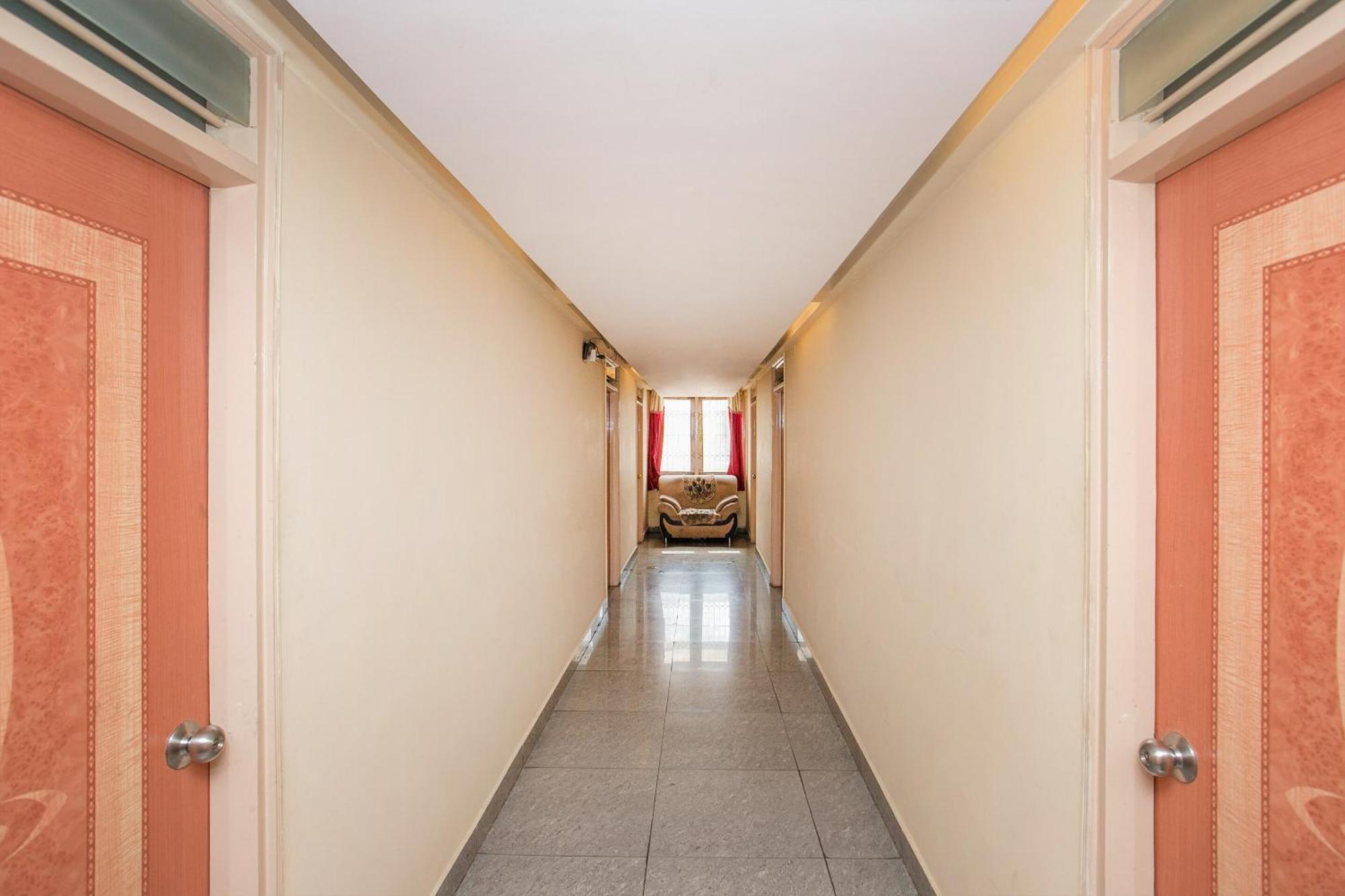 Hotel O Ujwal Residency Bangalore Eksteriør bilde